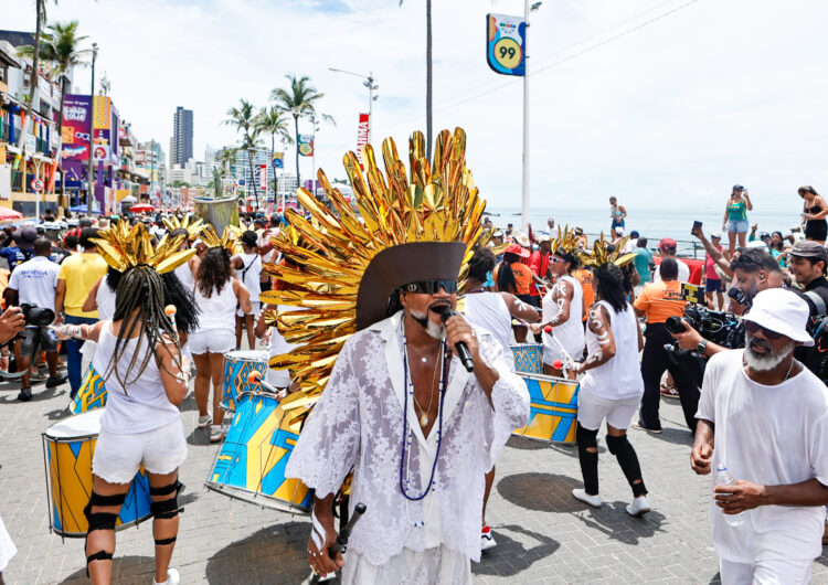 Arrastão da Quarta-Feira de Cinzas encerra Carnaval de Salvador 2026 com recorde de atrações