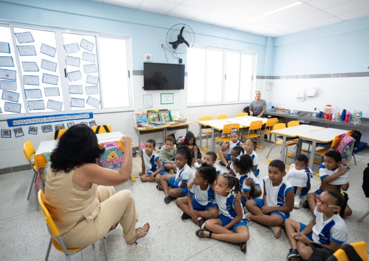 Prefeitura de Salvador abre inscrições para processo seletivo Reda com 60 vagas para Monitor Escolar