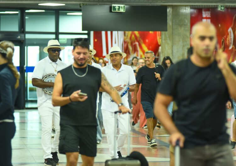 Pesquisa da Prefeitura aponta que 45% dos turistas ficam 7 dias ou mais em Salvador no período do Carnaval