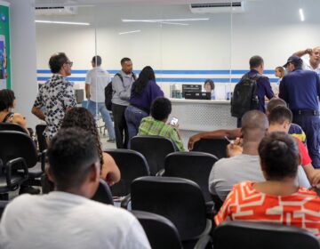 Logística e Transporte ganham força no ranking das profissões com mais vagas em Salvador no último semestre de 2025