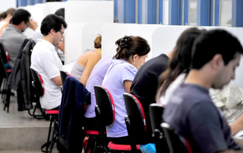 Governo anuncia ampliação da Rede Nacional de Cursinhos Populares