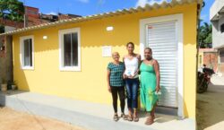 Morar Melhor: Prefeitura de Salvador entrega mais 100 casas reformadas em São Cristóvão