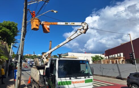 Semáforos vandalizados geram mais de R$ 1 milhão de prejuízo em Salvador