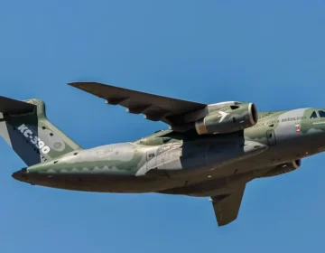 Embraer assina contrato de venda de aviões para os Emirados Árabes
