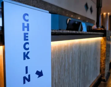Com check-in digital, hóspede pode chegar a hotel com ficha preenchida