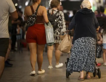 Defeitos em calçadas fazem 42% dos idosos terem medo de cair