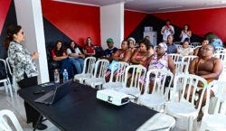 Vigilância Sanitária capacita vendedores de alimentos e bebidas do Barradão