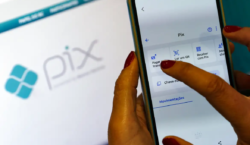 Pix por aproximação passa a mostrar saldo antes do pagamento
