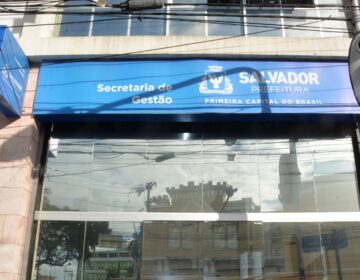 Prefeitura amplia Programa Bolsa de Estudo e contempla mais 102 servidores