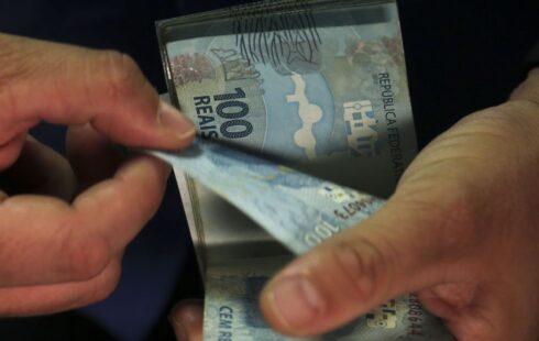 Caixa libera dinheiro de antigo fundo PIS/Pasep; veja como sacar