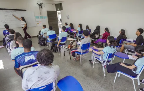 Pisa: Brasil reduz diferença para países ricos no desempenho escolar