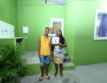 Prefeitura entrega 200 casas reformadas e Morar Melhor alcança mais de mil imóveis em Tancredo Neves