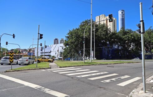Salvador chega a mil semáforos inteligentes implantados